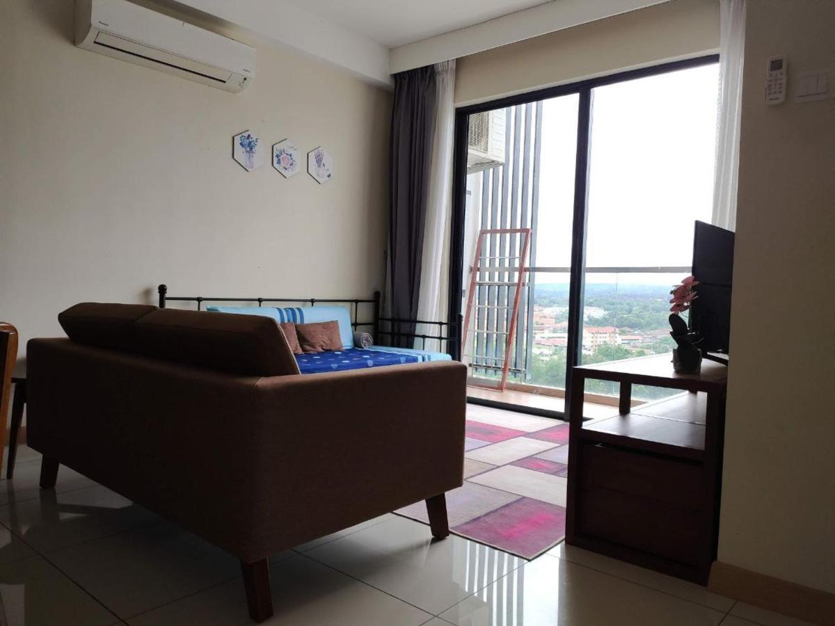 Casa Raudhah @ Timurbay Seafront Residence Kampung Sungai Karang Ngoại thất bức ảnh